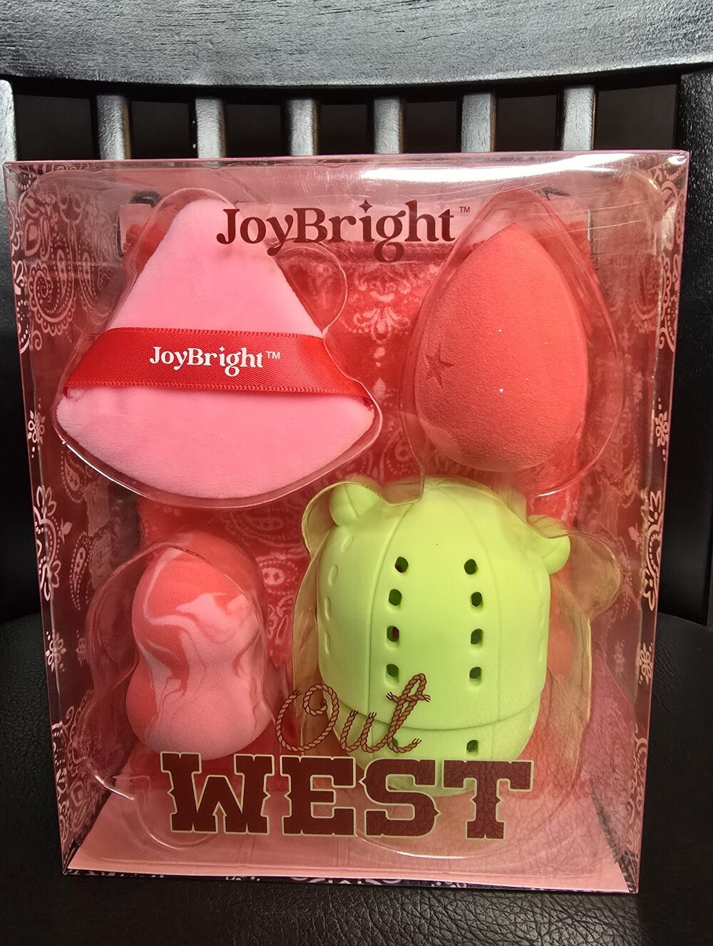 JoyBright 5 Pc Makeup Sponge & Holder Set